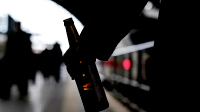 Alkoholverbot an Bahnhöfen in MV: Diese Schlupflöcher gibt es