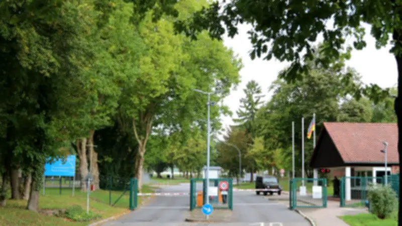 Bundeswehr bleibt: Systemzentrum 24 verbleibt dauerhaft in Trollenhagen