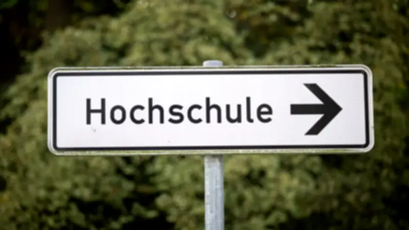 Hochschule Neubrandenburg: Digitale Studienberatung „Campus connected“ am Donnerstag