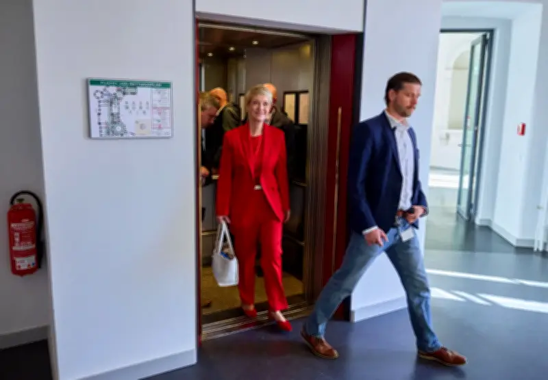 Koalitionsverhandlungen in MV: SPD, Linke und Grüne starten Gespräche