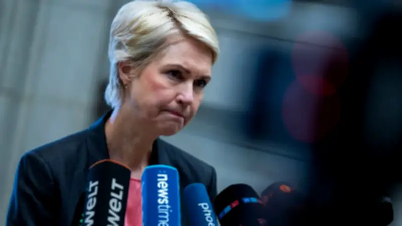 Landesrechnungshof MV fordert Sparmaßnahmen von neuer Regierung