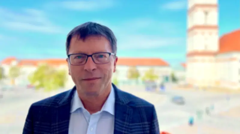 Neustrelitz: Bürgermeister Andreas Grund kündigt vorzeitigen Rückzug an