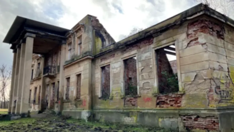 Schwarzbuch: Haus Demmin als gefährdetes Denkmal gelistet