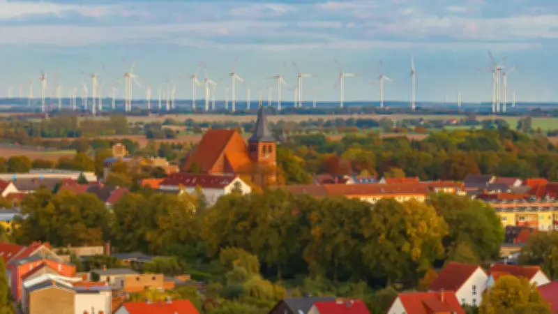 Strasburgs Bürgermeister fordert Cent pro Kilowattstunde für Gemeinden