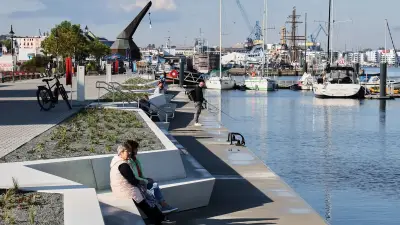 Kempowski-Ufer in Rostock nach Umbau feierlich eröffnet