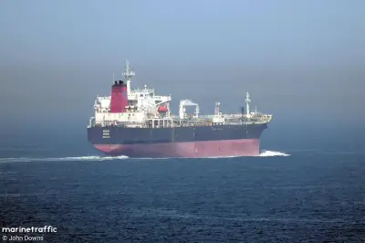Manövrierunfähiger Öltanker mit russischem Rohöl treibt vor Rügen