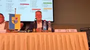 Abwahlantrag gestrichen: Thomas Diener bleibt Kreistagspräsident