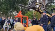 Kürbisfest in Alt Schwerin: 246-Kilo-Kürbis gewinnt Wettbewerb