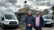 Richtfest in Schwaan: Neue Tourismusbegegnungsstätte am Warnowufer entsteht