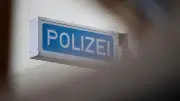 Verdächtige Kontaktaufnahmen: Fremder bittet Mädchen und Frauen in sein Auto