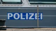 Wismar: Wind treibt zwei unbemannte Boote an die Mole